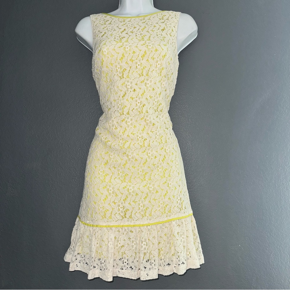 Ann Taylor LOFT Floral Lace Beige Yellow Shift Dress Womens XS - Small 2
